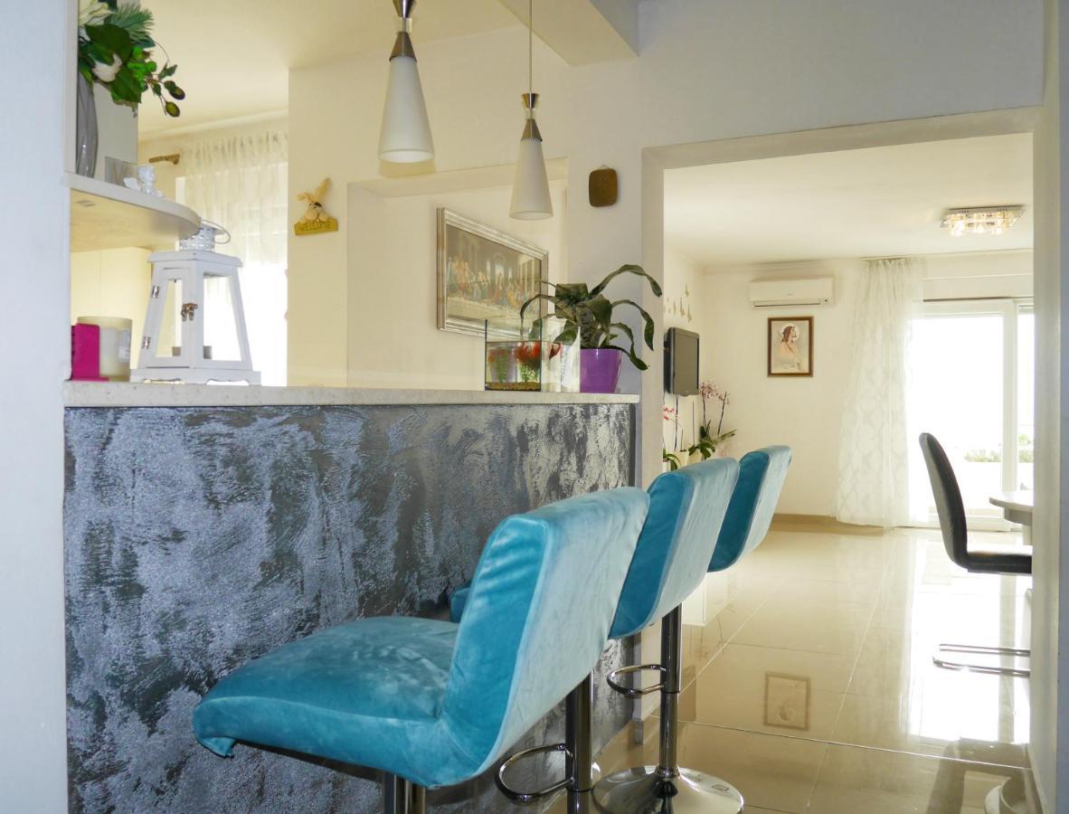 Apartment Nike Целина Екстериор снимка